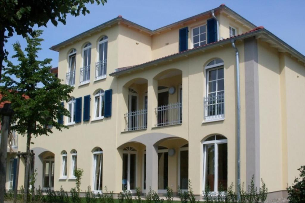 Villa Strandkuss Kuehlungsborn Exterior photo